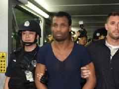 中國(guó)警方向美國(guó)遣返嚴(yán)重暴力紅通逃犯