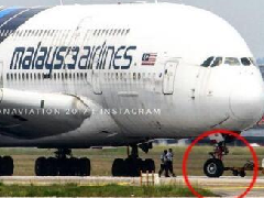 馬航MH3航班降落，發(fā)現(xiàn)前輪丟了個輪胎