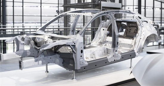 鋁制發(fā)動機，鋁制散熱器，全鋁車身