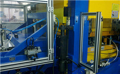 機械設(shè)備防護圍欄的定制要注意什么